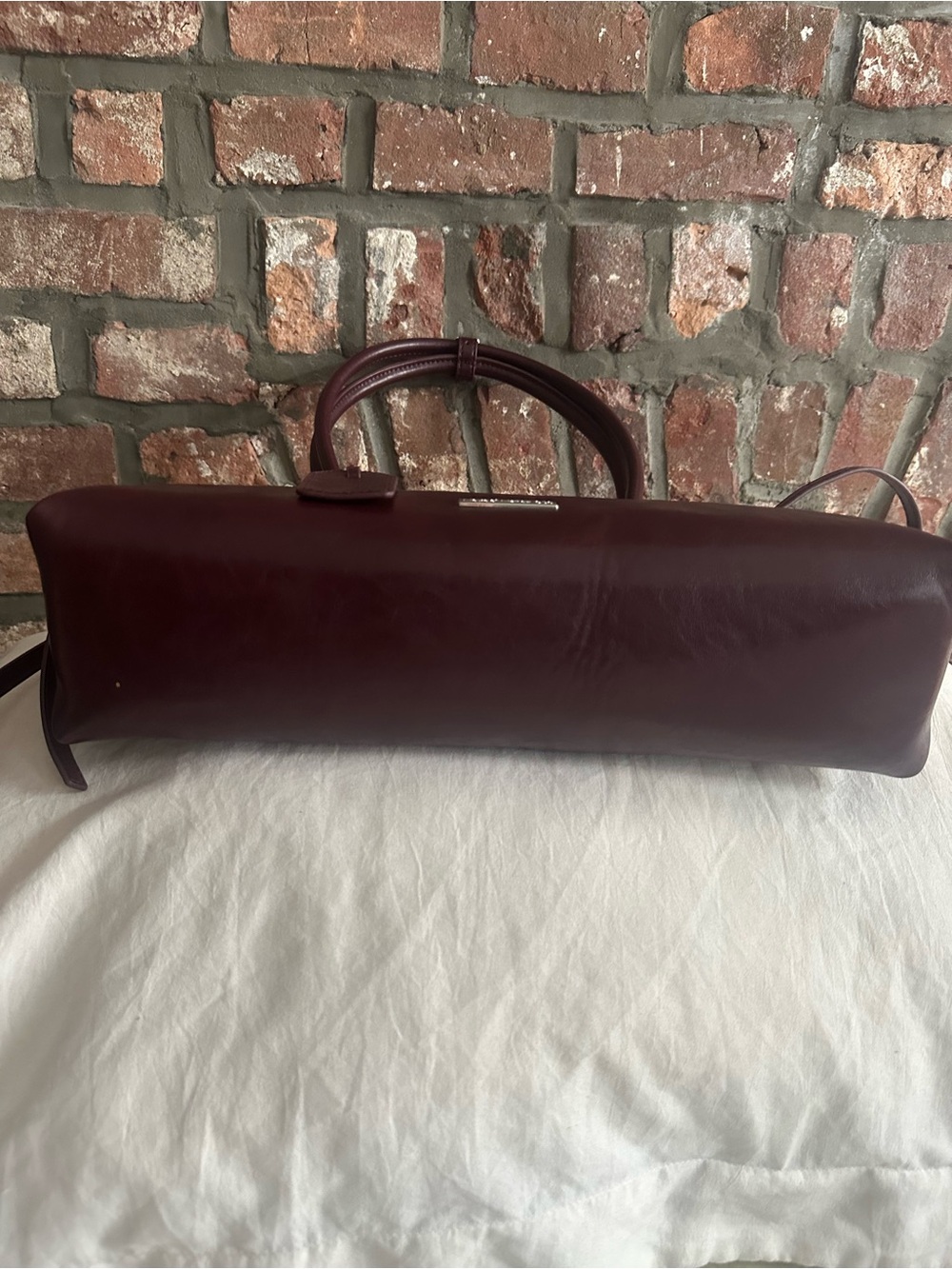 Burgundy House of Harlow Barrel Bag - Picture 3 of 7